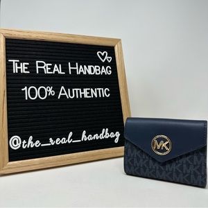 Michael Kors - Signature Greenwich Envelope Trifold Wallet